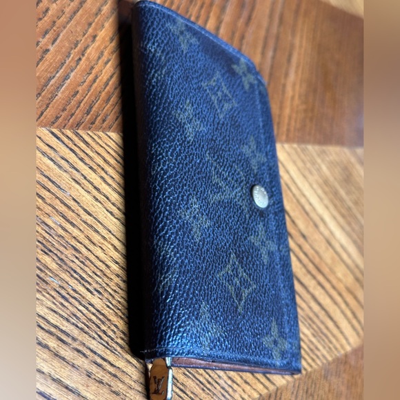 Louis Vuitton monogram Sarah wallet - Picture 4 of 7